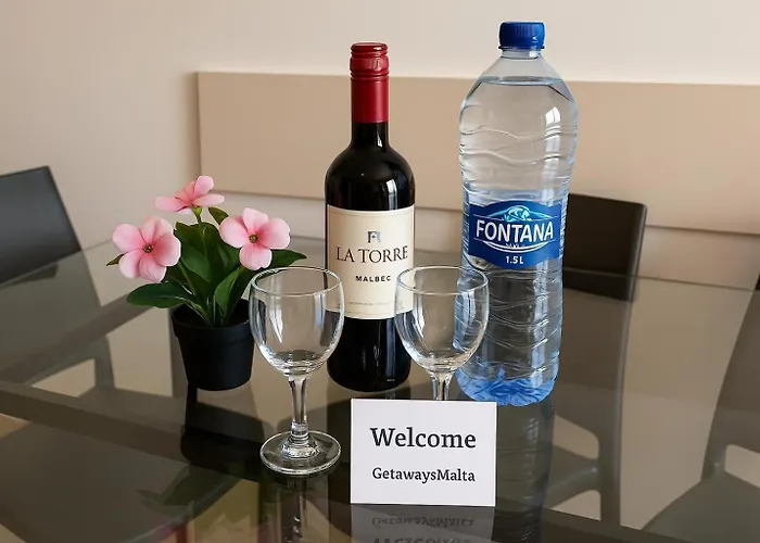 Summer Breeze Comfort Sunny Apartments Close To The Sandy Beaches - By Getawaysmalta
