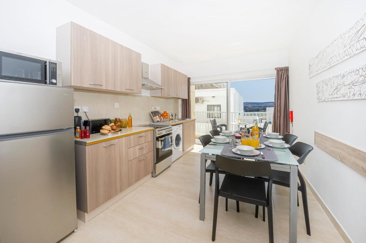 Summer Breeze Comfort Sunny Close To The Sandy Beaches - By Getawaysmalta Apartment