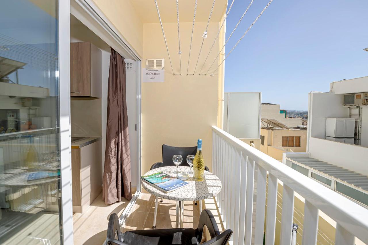 Summer Breeze Comfort Sunny Close To The Sandy Beaches - By Getawaysmalta Apartment *